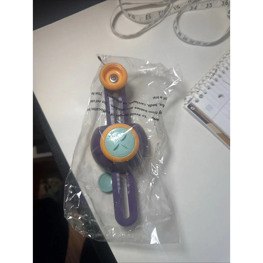 We R Memory Keepers Magnetic Circle Cutter Crafters Ultimate‎ Cutting Tools
